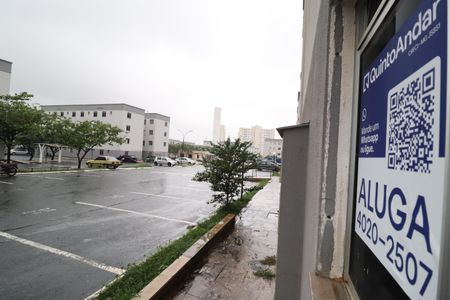 Apartamento para alugar com 45m², 2 quartos e 1 vagaPlaquinha