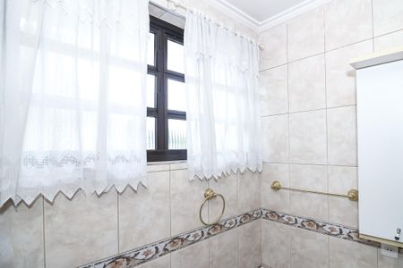 Casa à venda com 500m², 4 quartos e 4 vagas Casa à venda com 500m², 4 quartos e 4 vagasBanheiro da Suíte 2