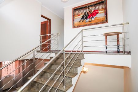 Casa à venda com 500m², 4 quartos e 4 vagas Casa à venda com 500m², 4 quartos e 4 vagasescada