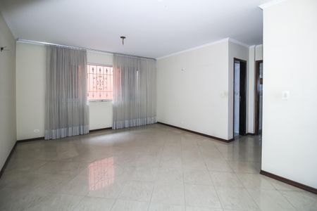 Casa à venda com 500m², 4 quartos e 4 vagas Casa à venda com 500m², 4 quartos e 4 vagasSala 2