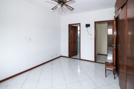 Casa à venda com 500m², 4 quartos e 4 vagas Casa à venda com 500m², 4 quartos e 4 vagasSuíte 1