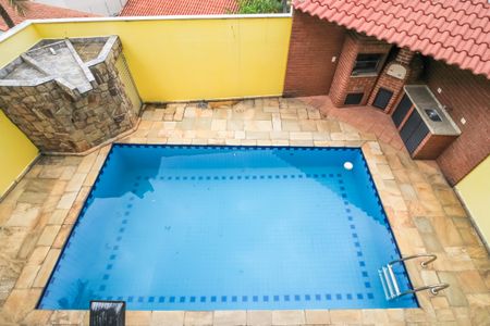 Casa à venda com 500m², 4 quartos e 4 vagas Casa à venda com 500m², 4 quartos e 4 vagasQuintal