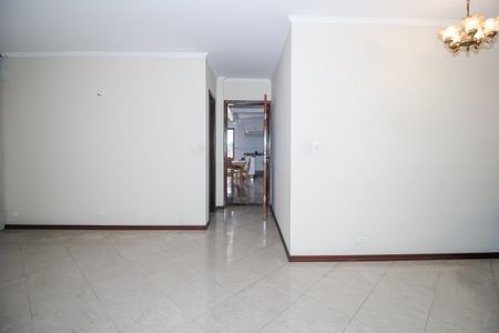 Casa à venda com 500m², 4 quartos e 4 vagas Casa à venda com 500m², 4 quartos e 4 vagasSala 2