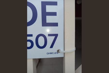 Casa à venda com 500m², 4 quartos e 4 vagas Casa à venda com 500m², 4 quartos e 4 vagasplaca