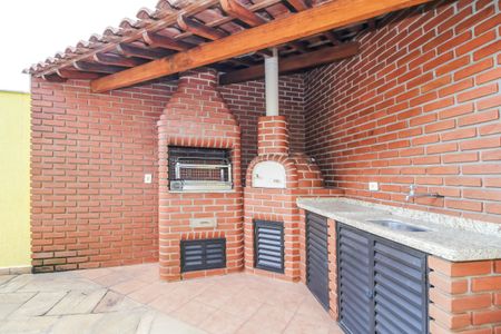 Casa à venda com 500m², 4 quartos e 4 vagas Casa à venda com 500m², 4 quartos e 4 vagasQuintal