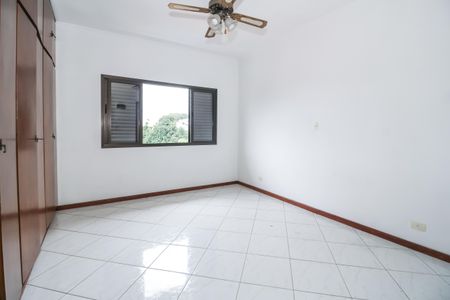 Casa à venda com 500m², 4 quartos e 4 vagas Casa à venda com 500m², 4 quartos e 4 vagasSuíte 1