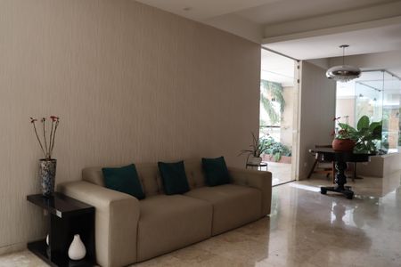 Apartamento à venda com 108m², 3 quartos e 2 vagasHall Social