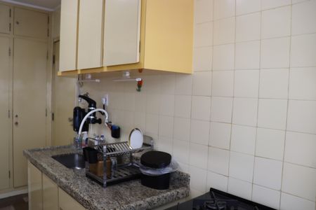 Apartamento à venda com 108m², 3 quartos e 2 vagasCozinha