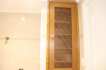 Apartamento à venda com 108m², 3 quartos e 2 vagasBanheiro Social