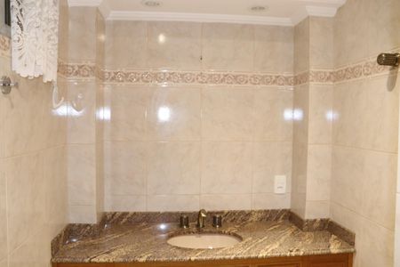 Apartamento à venda com 108m², 3 quartos e 2 vagasBanheiro Social