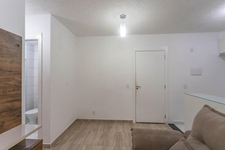 Sala  de apartamento para alugar com 2 quartos, 41m² em Parque Bristol, São Bernardo do Campo