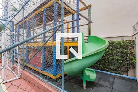 Apartamento para alugar com 135m², 2 quartos e 2 vagasÁrea comum - Playground