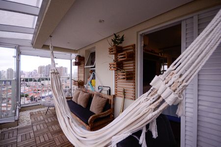 Apartamento para alugar com 135m², 2 quartos e 2 vagasQuarto 1 - Suite (Varanda) 