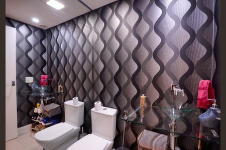 Apartamento para alugar com 135m², 2 quartos e 2 vagasLavabo 