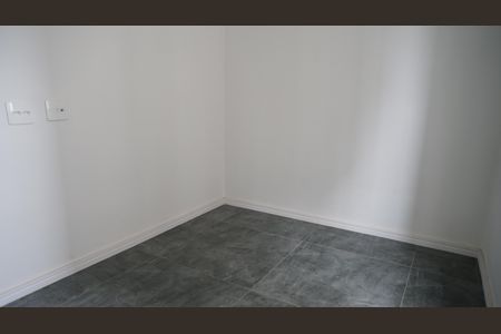 Quarto 1 de apartamento à venda com 2 quartos, 44m² em Vila Flora, Guarulhos