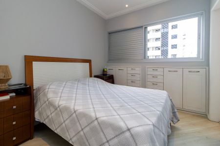 Apartamento à venda com 64m², 2 quartos e 2 vagasSuíte