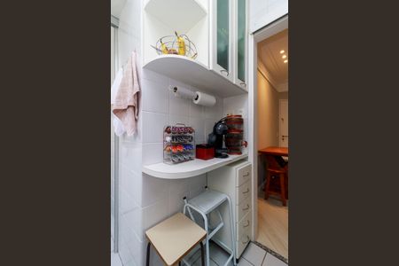 Apartamento à venda com 64m², 2 quartos e 2 vagasCozinha