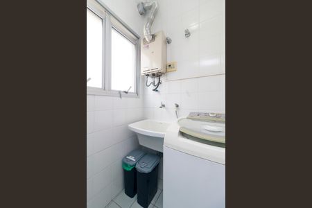 Apartamento à venda com 64m², 2 quartos e 2 vagasÁrea de Serviço