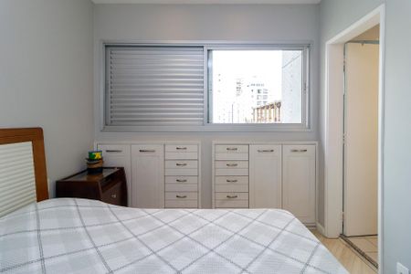 Apartamento à venda com 64m², 2 quartos e 2 vagasSuíte