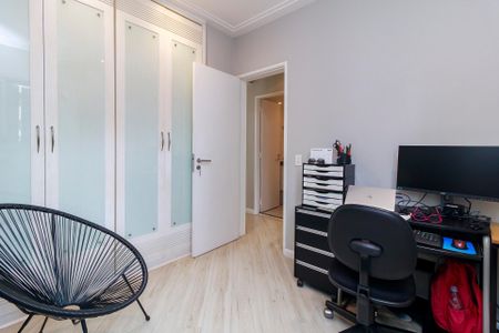 Apartamento à venda com 64m², 2 quartos e 2 vagasQuarto 2