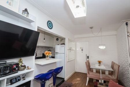 Sala de apartamento à venda com 2 quartos, 43m² em Jardim Umarizal, São Paulo