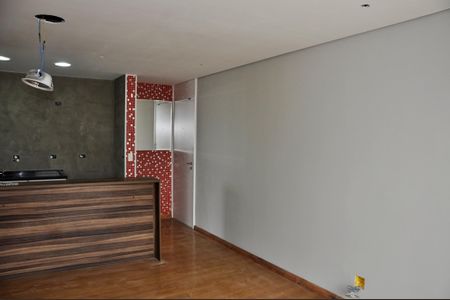Apartamento para alugar com 70m², 3 quartos e 1 vaga Apartamento para alugar com 70m², 3 quartos e 1 vagaDetalhe - Sala e Sala de Jantar