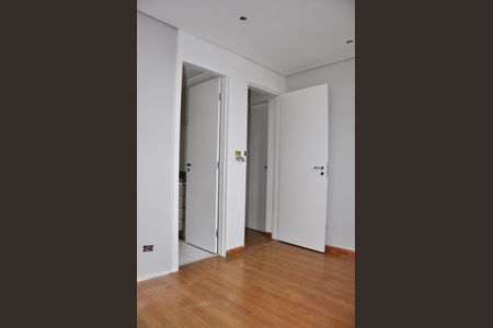 Apartamento para alugar com 70m², 3 quartos e 1 vaga Apartamento para alugar com 70m², 3 quartos e 1 vagaDetalhe - Quarto 01 com Suíte