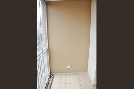 Apartamento para alugar com 70m², 3 quartos e 1 vaga Apartamento para alugar com 70m², 3 quartos e 1 vagaDetalhe - Varanda da Sala e Sala de Jantar