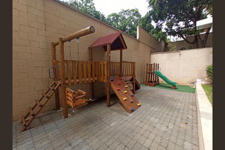 Apartamento para alugar com 70m², 3 quartos e 1 vaga Apartamento para alugar com 70m², 3 quartos e 1 vagaPlayground