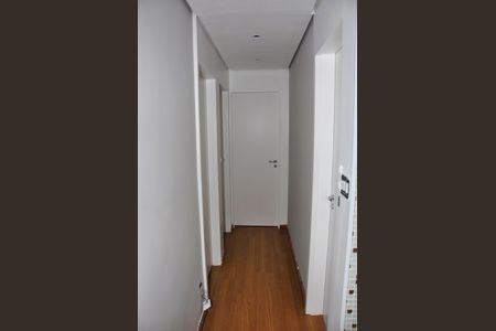 Apartamento para alugar com 70m², 3 quartos e 1 vaga Apartamento para alugar com 70m², 3 quartos e 1 vagaDetalhe - Corredor Quartos