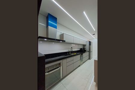 Apartamento para alugar com 112m², 3 quartos e 2 vagasCozinha