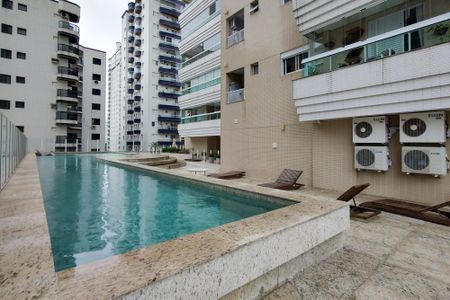 Apartamento para alugar com 112m², 3 quartos e 2 vagasÁrea comum - Piscina