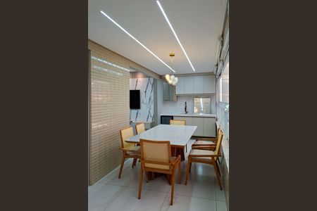 Apartamento para alugar com 112m², 3 quartos e 2 vagasSacada