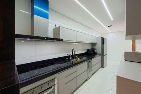 Apartamento para alugar com 112m², 3 quartos e 2 vagasCozinha