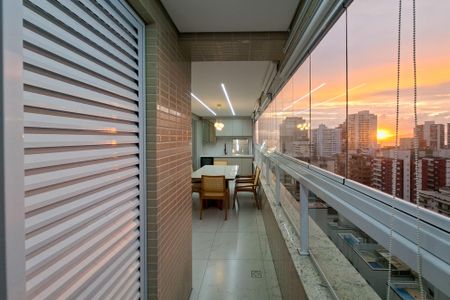Apartamento para alugar com 112m², 3 quartos e 2 vagasVista da Sacada