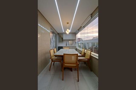 Apartamento para alugar com 112m², 3 quartos e 2 vagasSacada