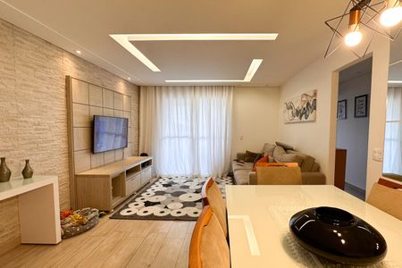 Apartamento à venda com 80m², 3 quartos e 1 vaga Apartamento à venda com 80m², 3 quartos e 1 vagaSala