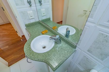 Apartamento à venda com 65m², 3 quartos e 2 vagas