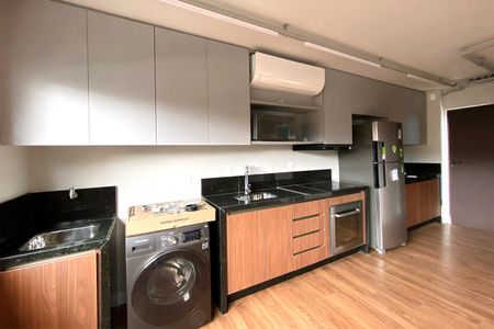 Cozinha de kitnet/studio para alugar com 1 quarto, 49m² em Santa Tereza, Belo Horizonte