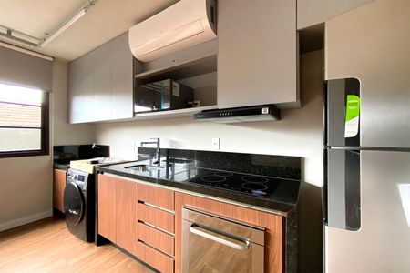 Cozinha de kitnet/studio para alugar com 1 quarto, 49m² em Santa Tereza, Belo Horizonte