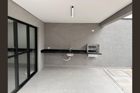 Foto 08 de casa de condomínio à venda com 3 quartos, 131m² em Villas do Jaguari, Santana de Parnaíba