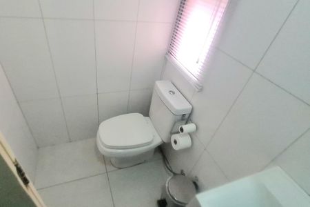 Apartamento à venda com 64m², 3 quartos e 1 vaga Apartamento à venda com 64m², 3 quartos e 1 vagaBanheiro