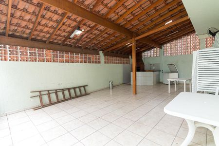 Apartamento à venda com 64m², 3 quartos e 1 vaga Apartamento à venda com 64m², 3 quartos e 1 vagaÁrea comum
