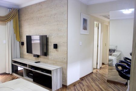 Sala de apartamento à venda com 3 quartos, 64m² em Jardim Flor da Montanha, Guarulhos