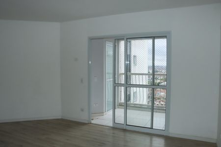 Apartamento para alugar com 2 quartos, 81m² em Esplanada, Embu das Artes