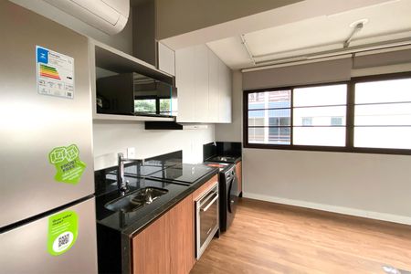 Cozinha de kitnet/studio para alugar com 1 quarto, 49m² em Santa Tereza, Belo Horizonte