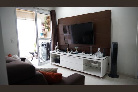 Sala de apartamento à venda com 2 quartos, 64m² em Vila Augusta, Guarulhos
