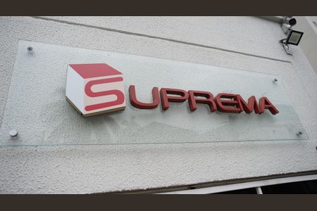 Apartamento à venda com 64m², 2 quartos e 1 vagaFachada e portaria