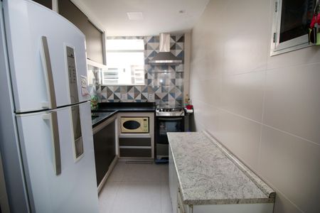 Apartamento à venda com 48m², 2 quartos e 1 vagaCozinha