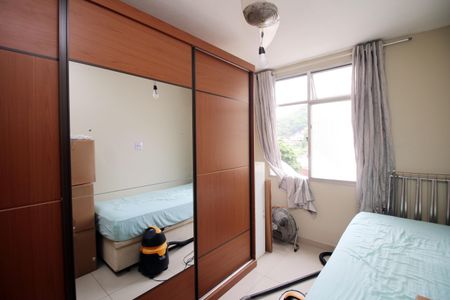 Apartamento à venda com 48m², 2 quartos e 1 vagaQuarto 2